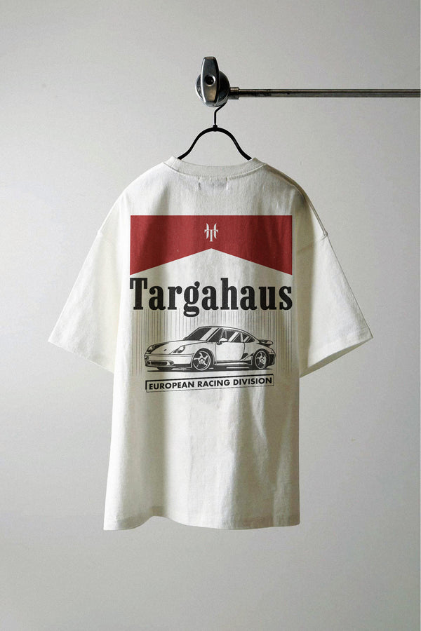 Camiseta con el logo de Targahaus